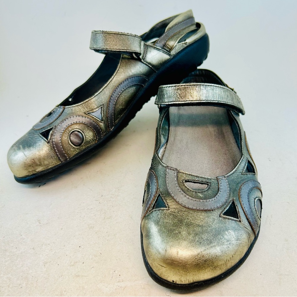 Naot Metallic Pewter Silver Bronze Rongo Mary Jane Slingback Flat Shoes, sz 39 8 - Picture 1 of 12